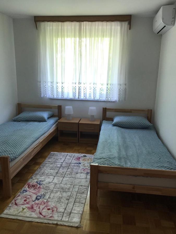 Sobe Lara Apartment Gradacac Luaran gambar