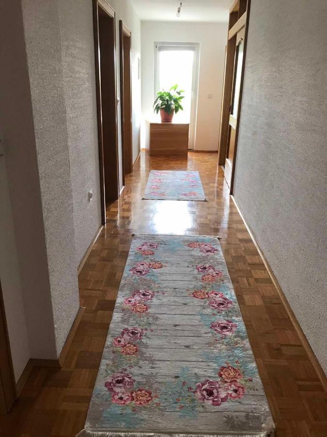 Sobe Lara Apartment Gradacac Luaran gambar