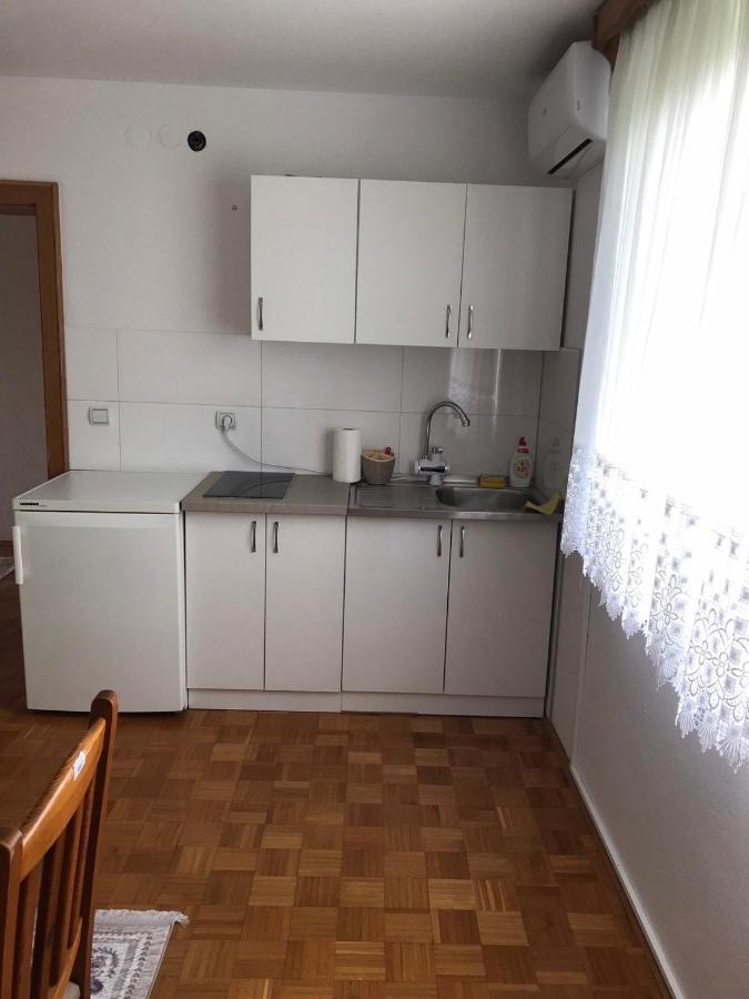 Sobe Lara Apartment Gradacac Luaran gambar