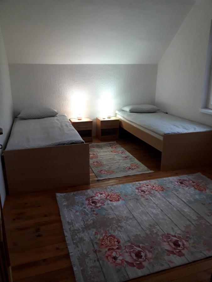 Sobe Lara Apartment Gradacac Luaran gambar